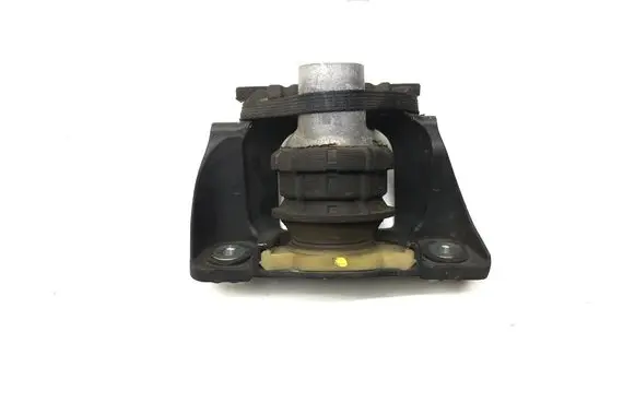 Volvo XC60 Engine mount bracket 31686885