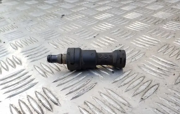 Volkswagen PASSAT CC Clutch pipe/line 