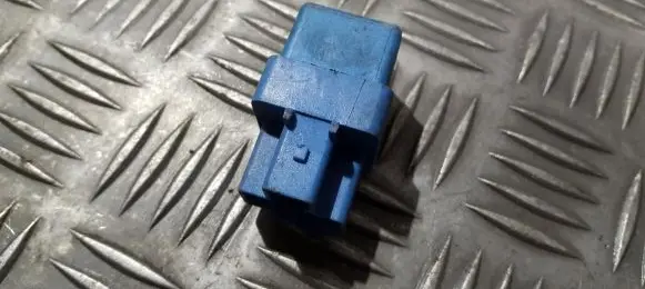 Nissan Terrano Other relay 252309f900