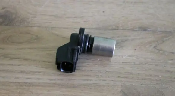 Toyota Corolla Verso AR10 Camshaft position sensor