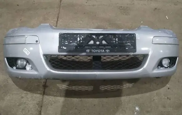 Toyota Yaris Front bumper PILKAS