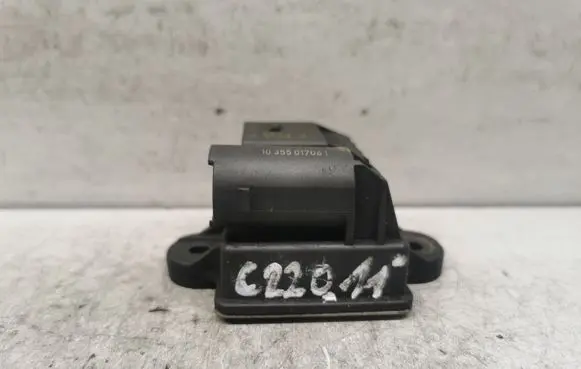 Mercedes-Benz C W204 Glow plug pre-heat relay A6519000900