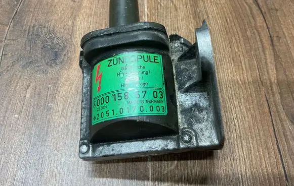 Mercedes-Benz S W140 High voltage ignition coil 0001585703