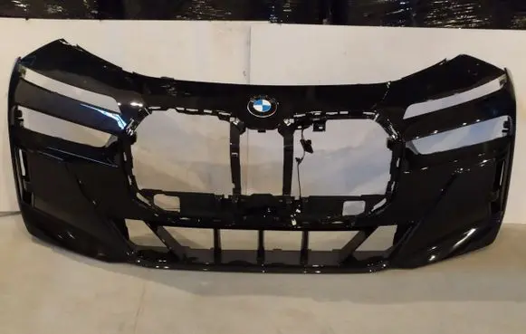 BMW 7 G70 Front bumper 5A52CF4 5A1A269 5A707E1