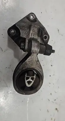 Nissan X-Trail T31 Engine mounting bracket 11332JD700