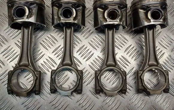 Skoda Octavia Mk1 (1U) Piston with connecting rod 038G