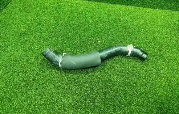 KIA Stonic Engine coolant pipe/hose 2828407300