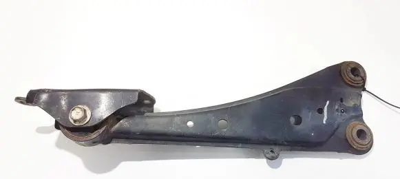 Toyota RAV 4 (XA40) Rear upper control arm/wishbone