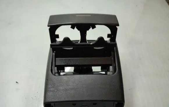 BMW X5 E53 Cup holder back 7077955