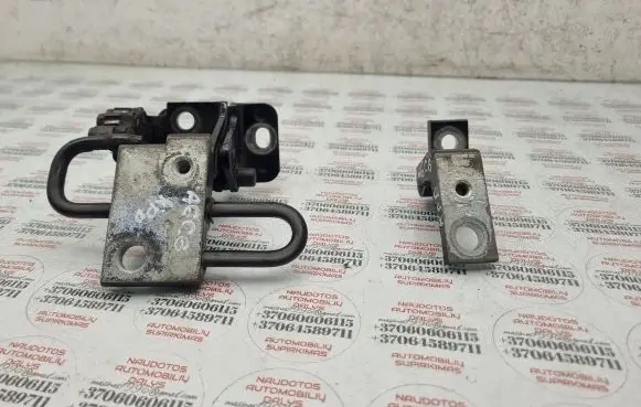 Audi A6 S6 C6 4F Front door hinge set 8E0831411E