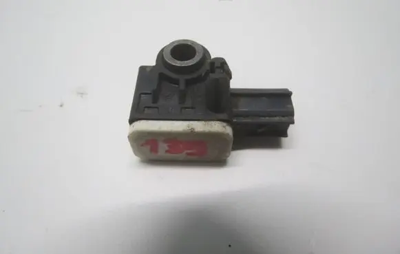 Volvo V60 Airbag deployment crash/impact sensor 31334336 C83HA 1705254