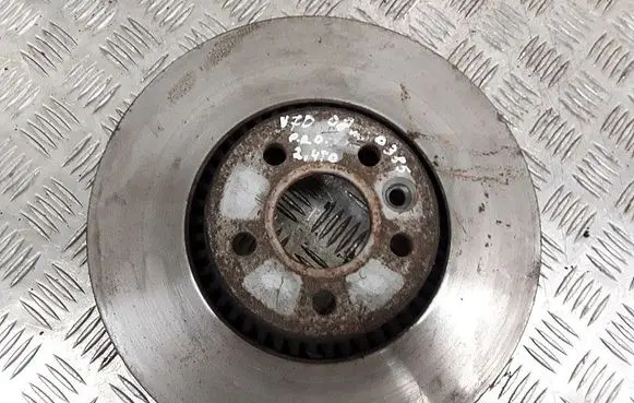 Volvo V70 Front brake disc 