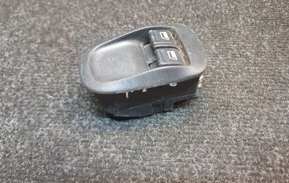 Peugeot 206 Electric window control switch 9082
