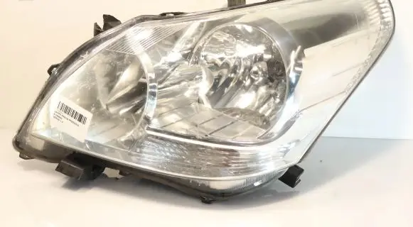 Toyota Verso Headlight/headlamp