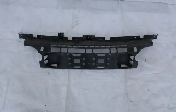Jeep Grand Cherokee (WK) Front bumper support beam