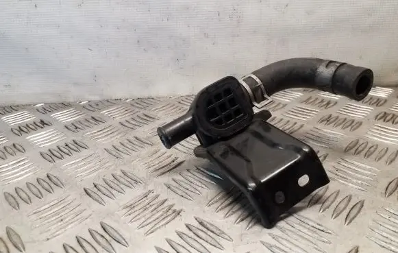 Honda FR-V Engine coolant pipe/hose