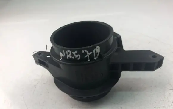 Mazda 3 II Mass air flow meter 7M519A673EH