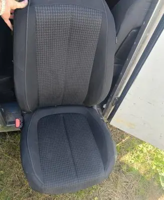 Peugeot 308 Front driver seat 