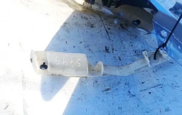 Chevrolet Captiva Front bumper mounting bracket