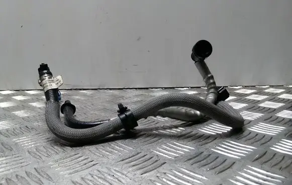 Jaguar XF Fuel line pipe G4D39B337AD G4D39T518AB