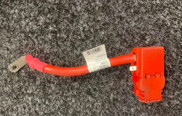 BMW 5 G30 G31 Positive cable (battery) 9350065
