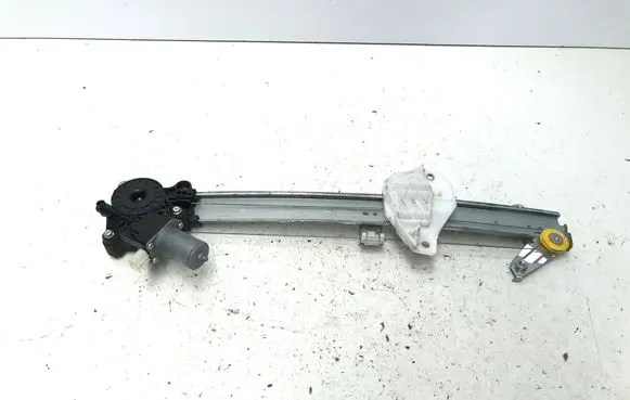 Subaru Forester SK Rear door window regulator with motor 62188XC00A 2621007210