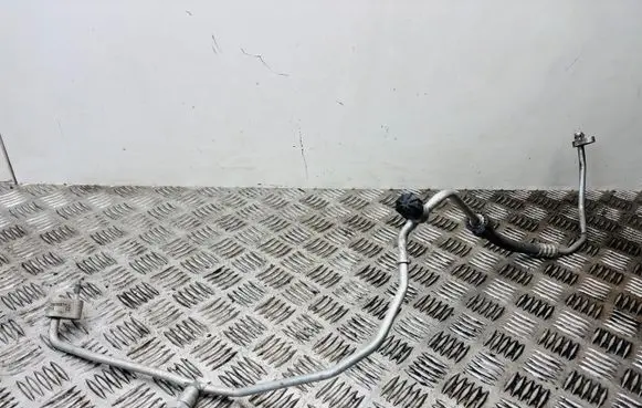 Skoda Superb B8 (3V) Air conditioning (A/C) pipe/hose 3Q0820741J