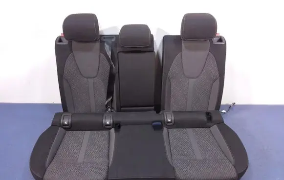 Skoda Octavia 985 Second row seats 