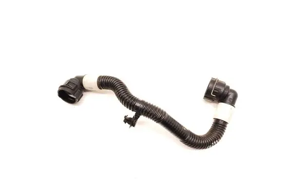 Tesla Model 3 Brake vacuum hose/pipe 1077599-00-C