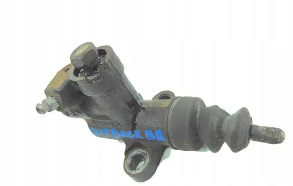 Subaru Outback Clutch slave cylinder 