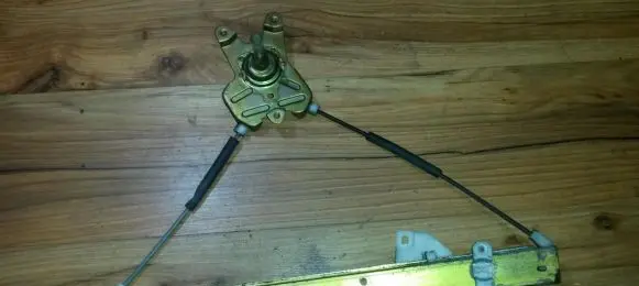 Mitsubishi Colt Sliding door window regulator with motor Nenustatyta