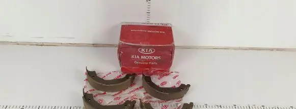 KIA Sorento Handbrake/parking brake pads 583503ed00