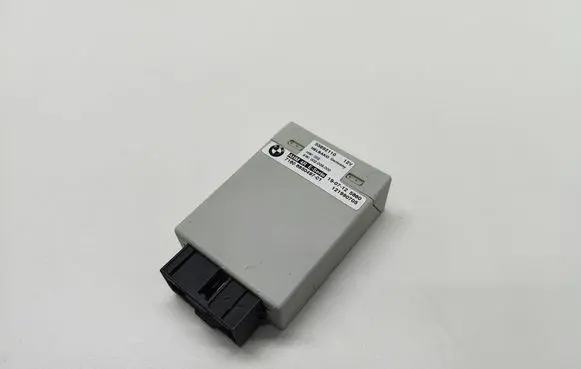 BMW 5 E60 E61 Tow bar trailer control unit/module 6850497 685049701 71606850497