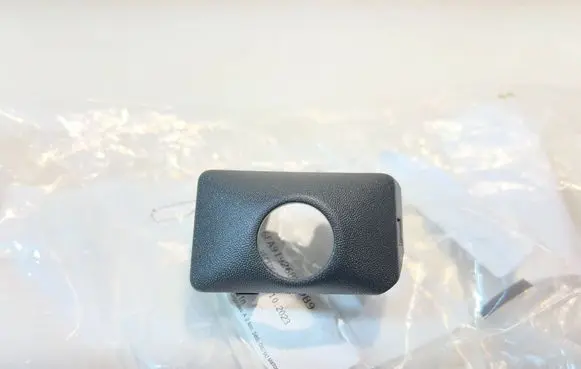 Seat Leon IV Front parking sensor holder (PDC) 5FA919268