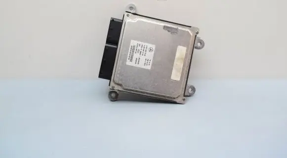 Mercedes-Benz C W204 Engine control unit/module A6519007500 A0064461540