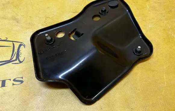 Ford Mustang VI Battery bracket FR3B-6316H002-A FR3B-6316H002A FR3B6316H002A