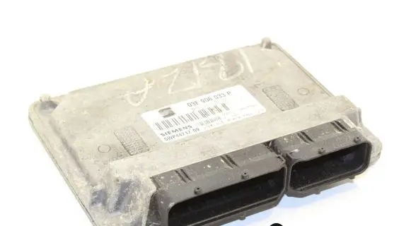 Seat Ibiza II (6k) Engine control unit/module 03E906033P