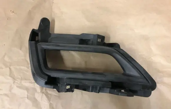 Nissan Micra K14 Front fog light trim/grill 622575FA0A 1852197