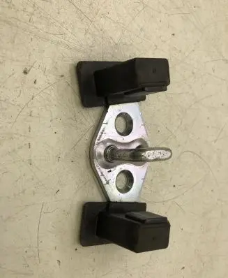 Hyundai i30 Trunk lock loop 