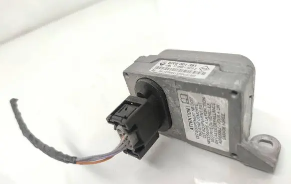 Renault Espace - Grand espace IV ESP acceleration yaw rate sensor 8200301391 10098004152