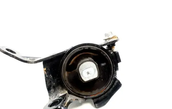 Mazda CX-5 II Engine mount bracket 48P K14442