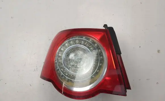 Volkswagen PASSAT B6 Rear/tail lights 3C5.945.095C