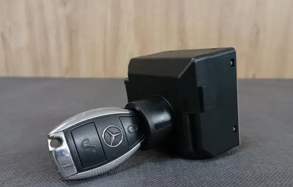 Mercedes-Benz B W246 W242 Ignition lock 2469059900 A2469059900