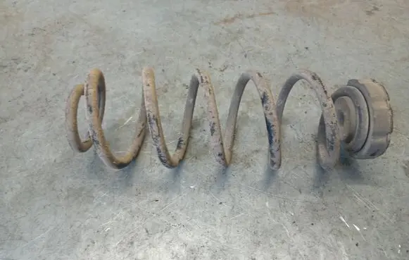 Audi A4 S4 B8 8K Rear coil spring