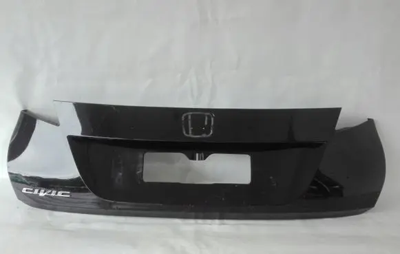 Honda Civic IX Tailgate trim 74890TV0ZZ00