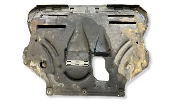 Ford Kuga II Engine splash shield/under tray 