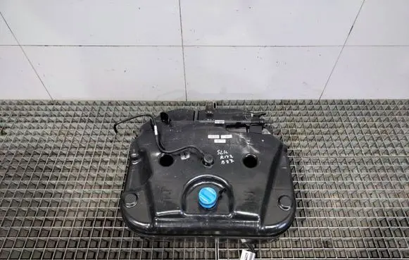 Mercedes-Benz SLK R172 AdBlue liquid reservoir A1724700701AOP1241 A1724700701 0444040010