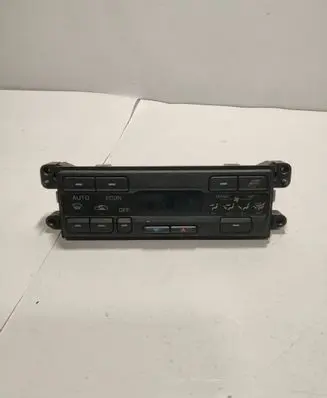 Infiniti QX4 Climate control unit 8520034700 275001W200