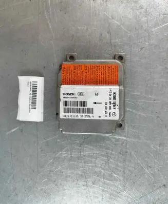 Mercedes-Benz Sprinter W901 W902 W903 W904 Airbag control unit/module a0004460242