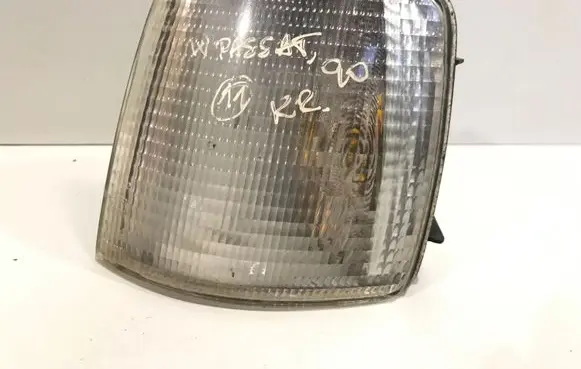 Volkswagen PASSAT B3 Front indicator light